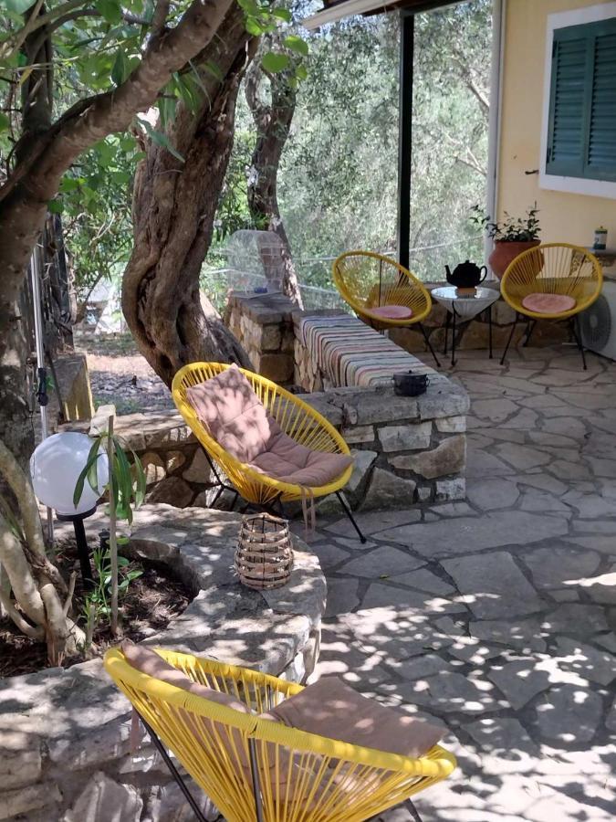 Casa Nonna Traditional Guest House Oziás Exterior foto